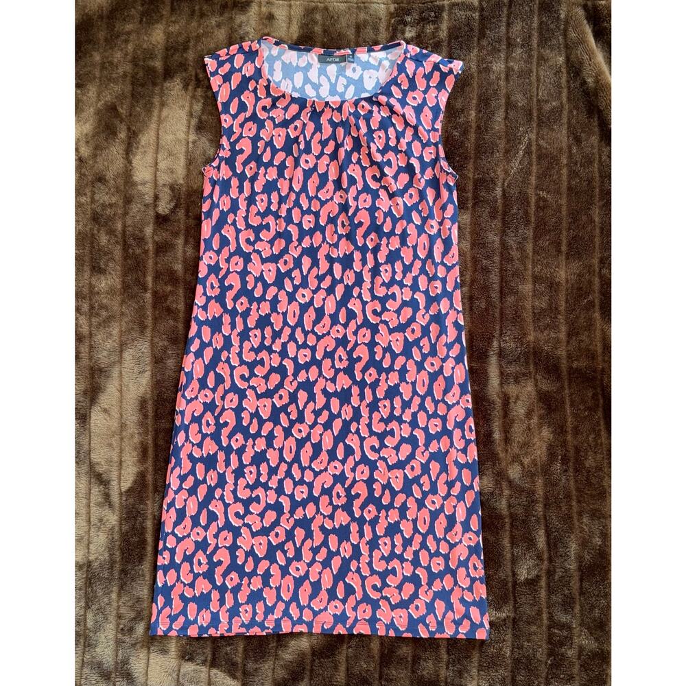 Apt. 9 M Smooth Stretch Knit Sleeveless Dress Pink/Peach‎ Print on Navy Blue